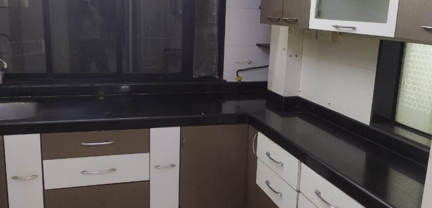 3BHK Flat for Rent in Kandivali West | Well-Maintained