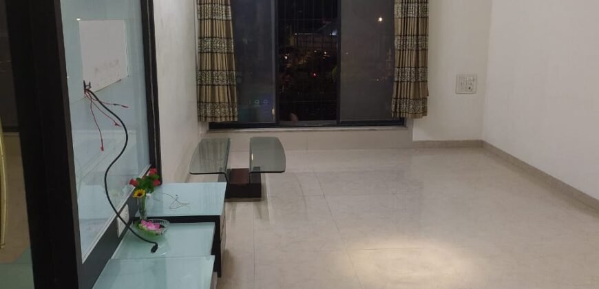 3BHK Flat for Rent in Kandivali West | Well-Maintained