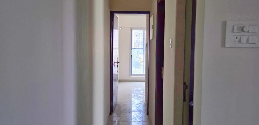 2 BHK for Sale on S.V road, Borivali West