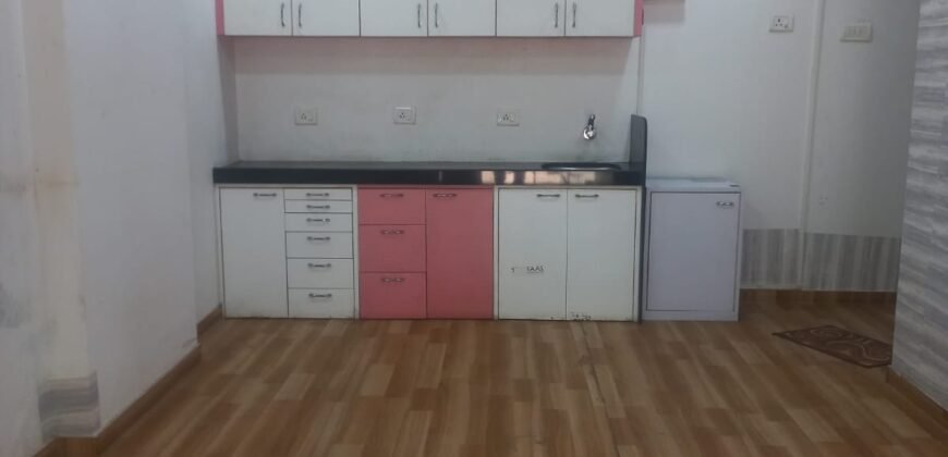Shop for Rent in Kandivali West