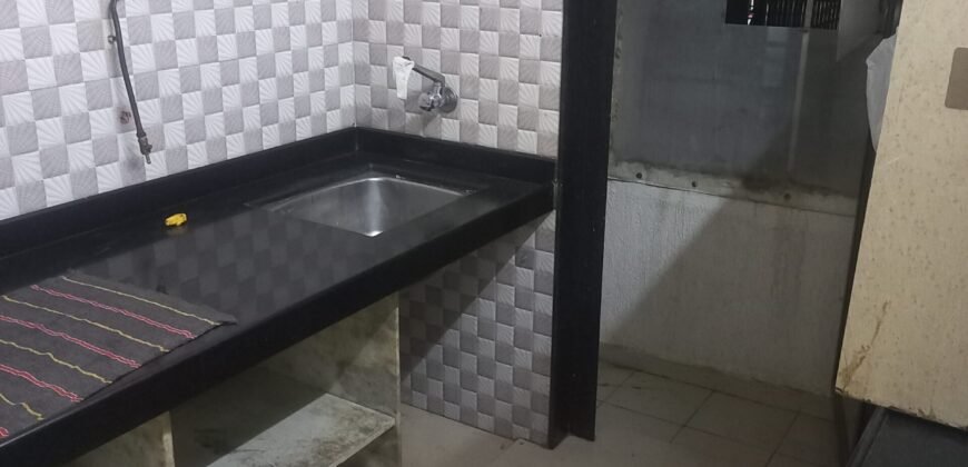1 BHK Terrace Flat for Rent in Kandivali (W)
